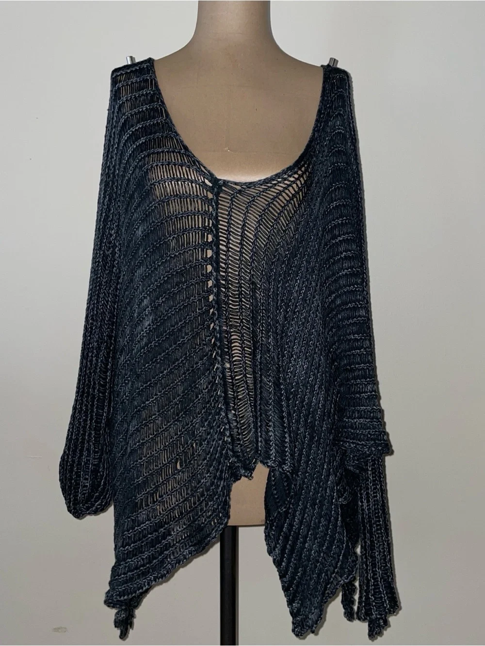 Open-Knit Black Women's Poncho‎ Shrug - Lightweight Layering